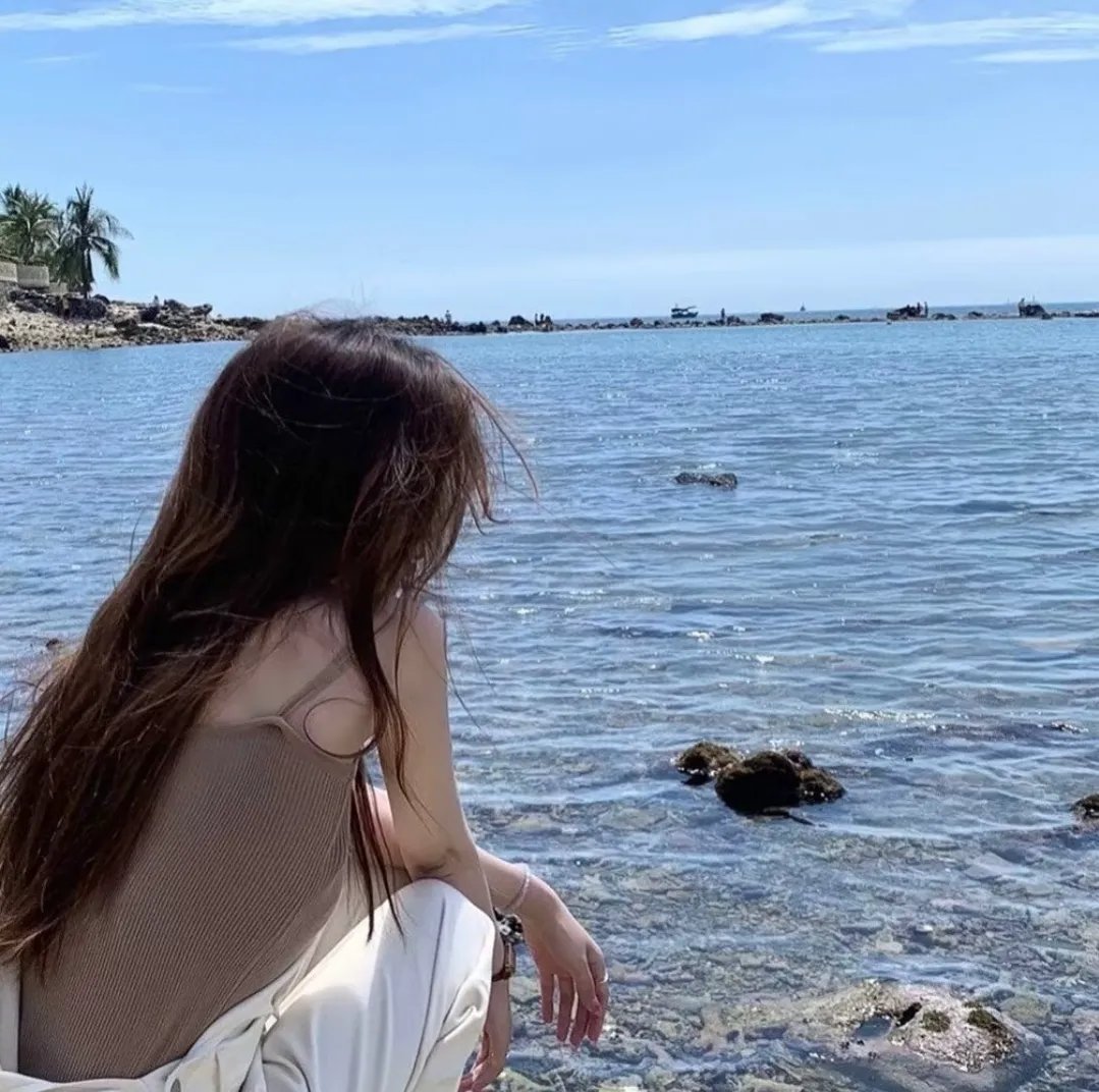 诚征辣妹封面